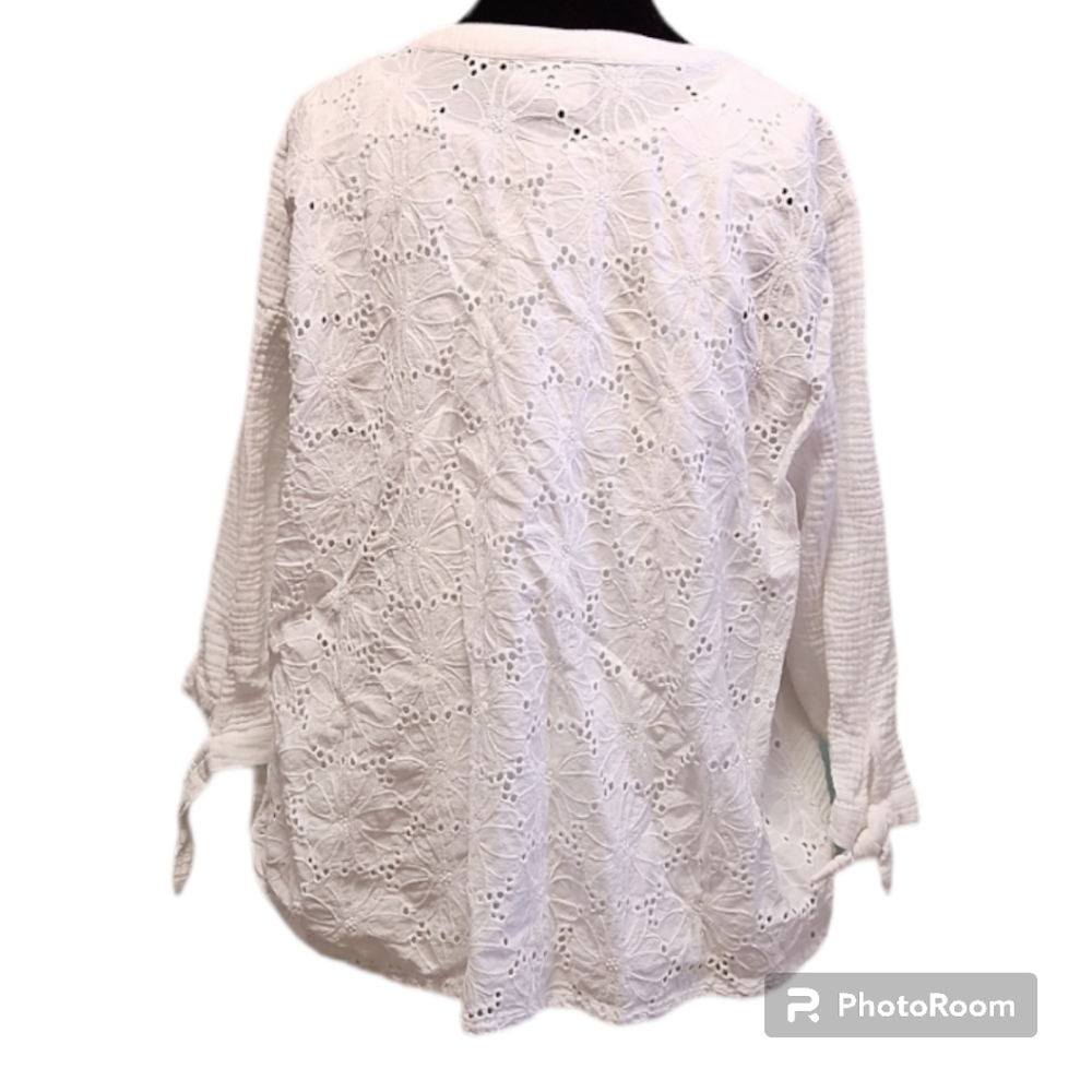Alfred Dunner- white cotton XL floral 3/4 sleeve eyelet - Picture 4 of 11